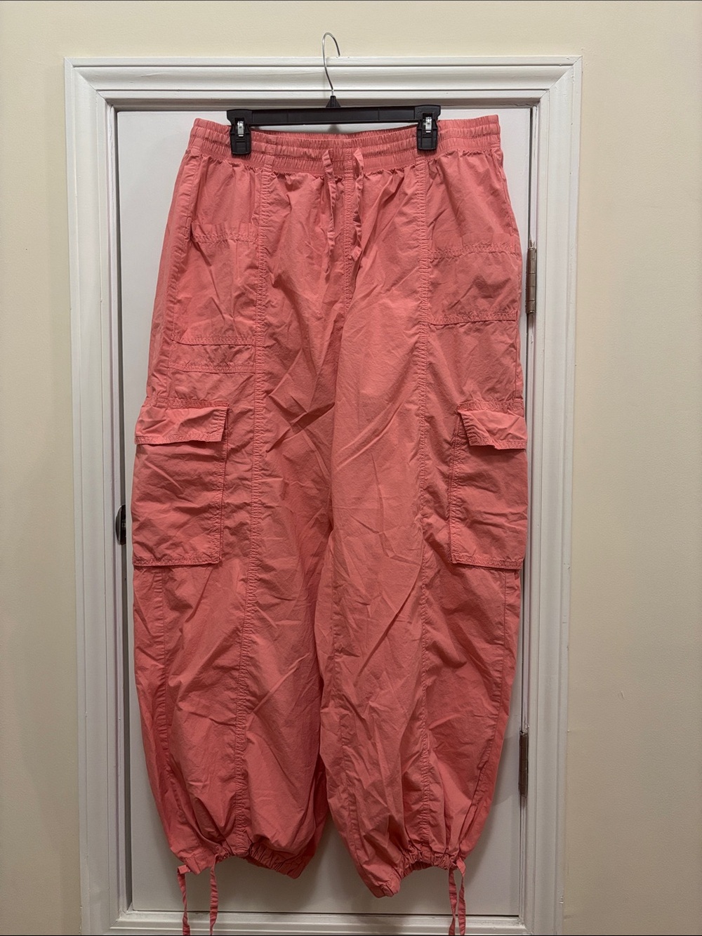 Aerie Coral Cargo High Waisted Tie Waist/Ankle Wide Leg Pants size XL
